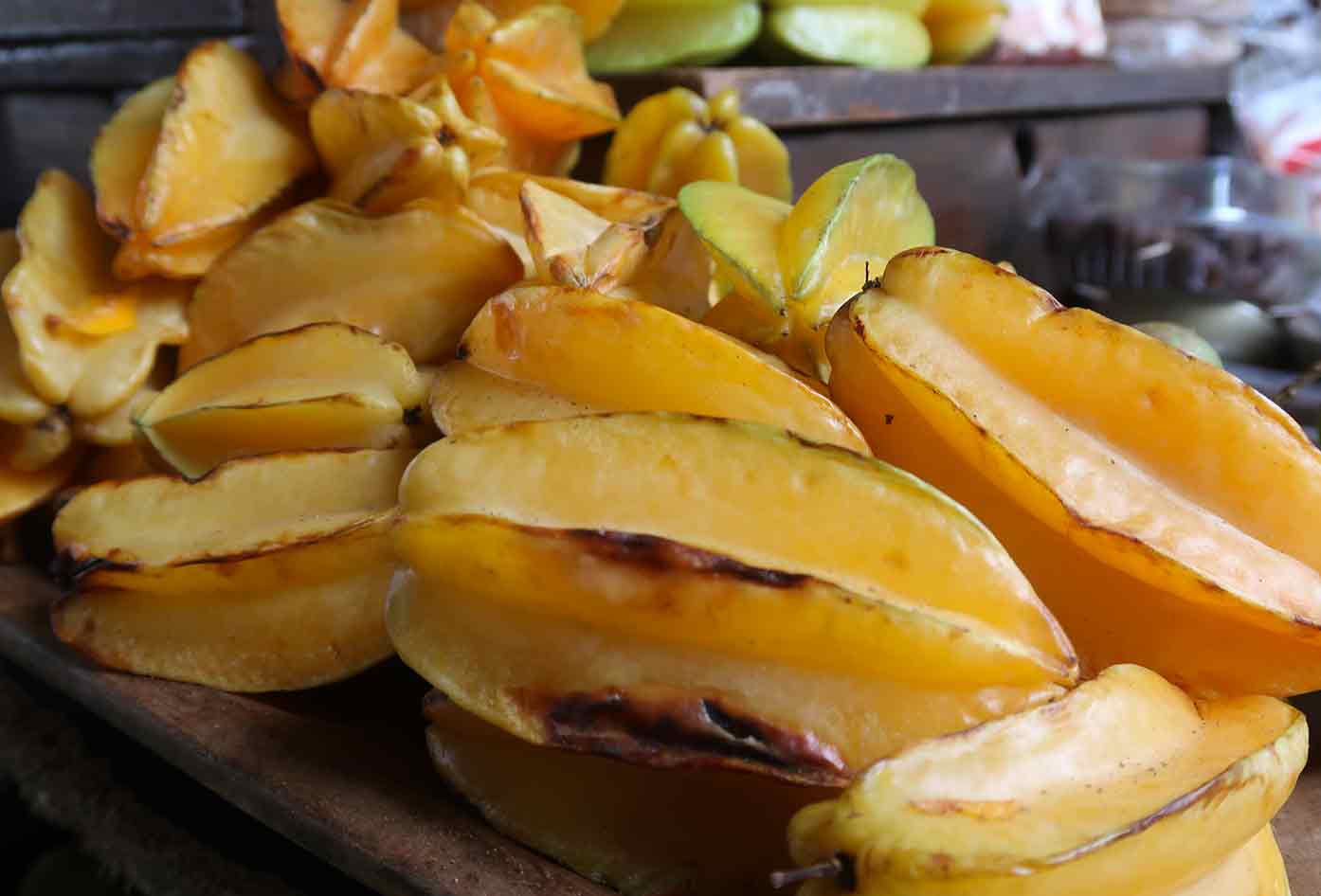 colombian fruits carambola