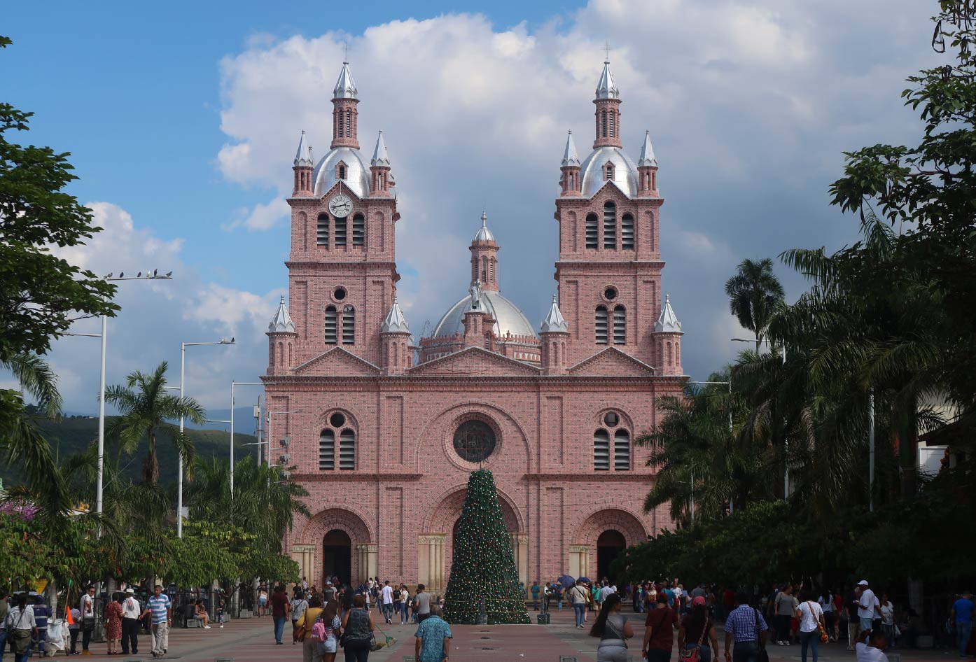 backpacking colombia things to do in buga