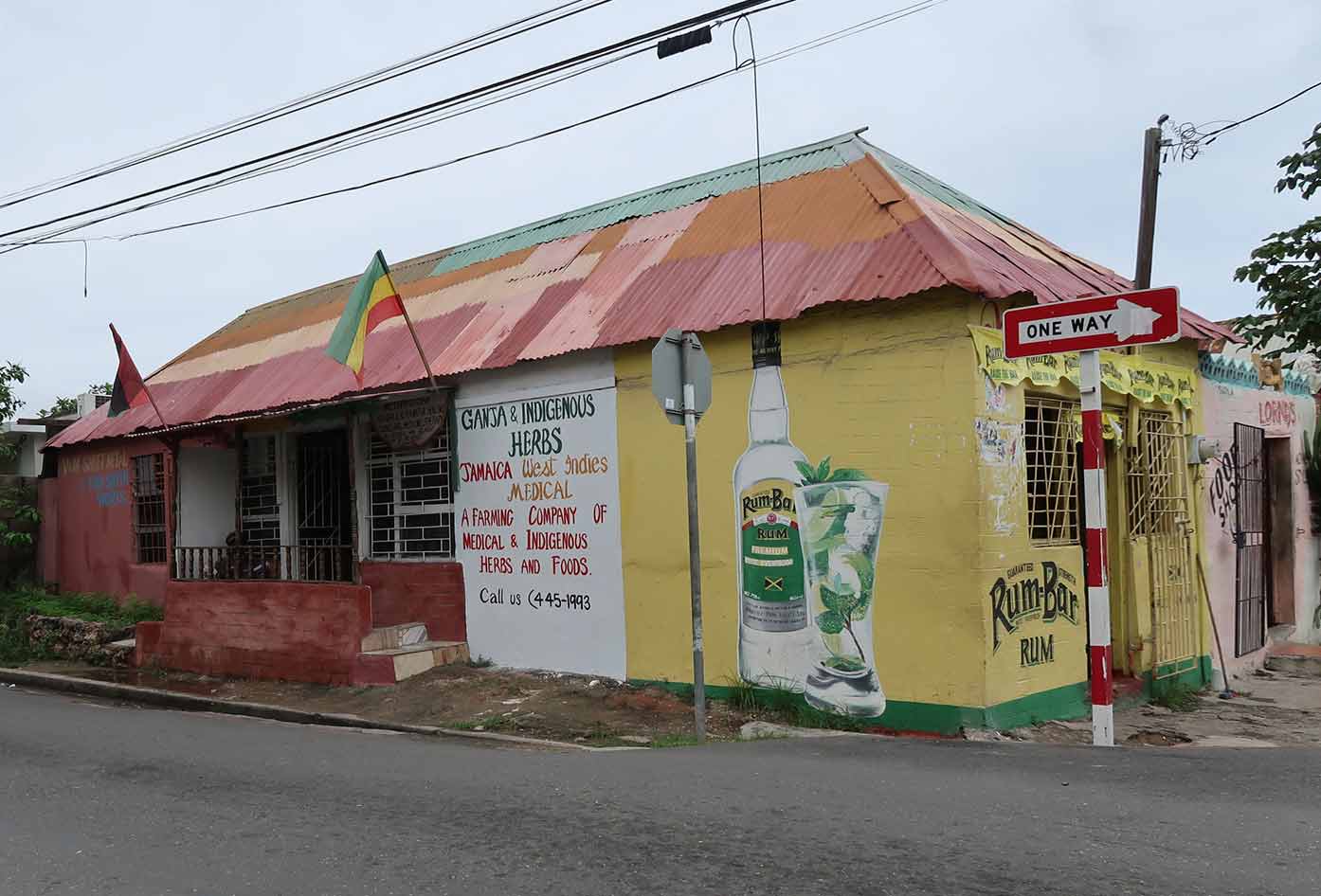 jamaican hotels building