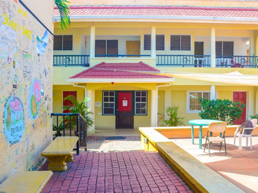 ocho rios hostel