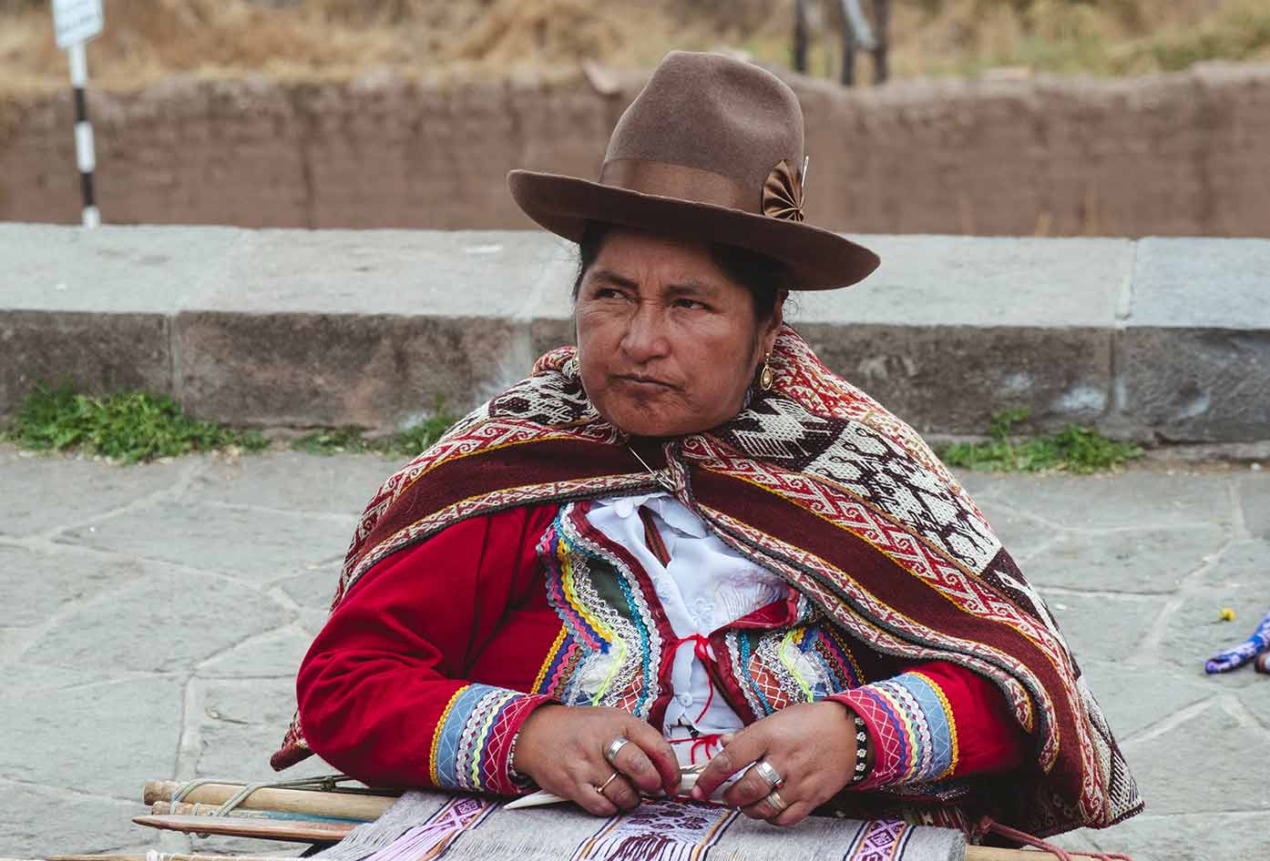 quechua woman peru