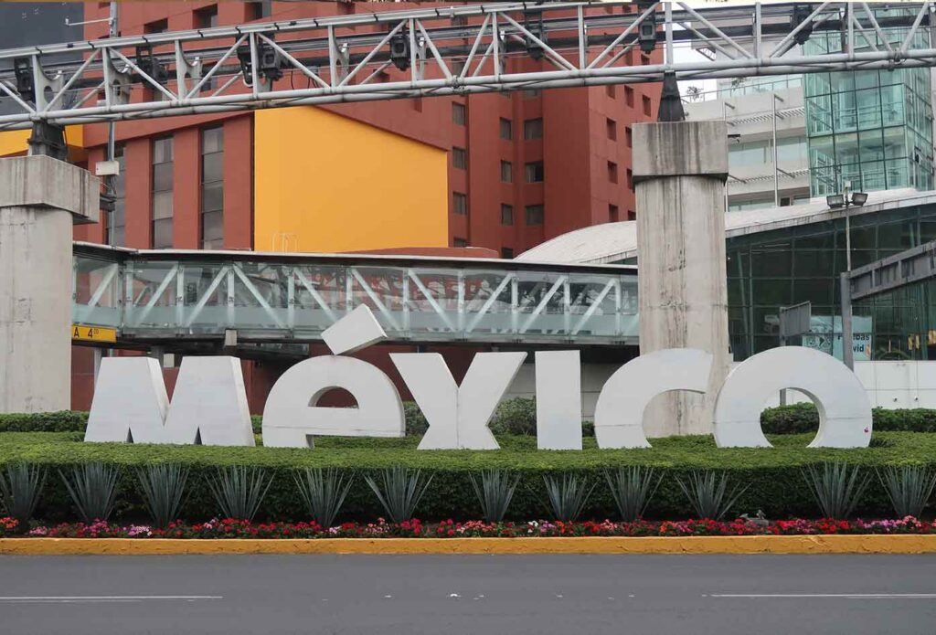 Is La Paz, Mexico Safe? 2024 Travel Safety Guide