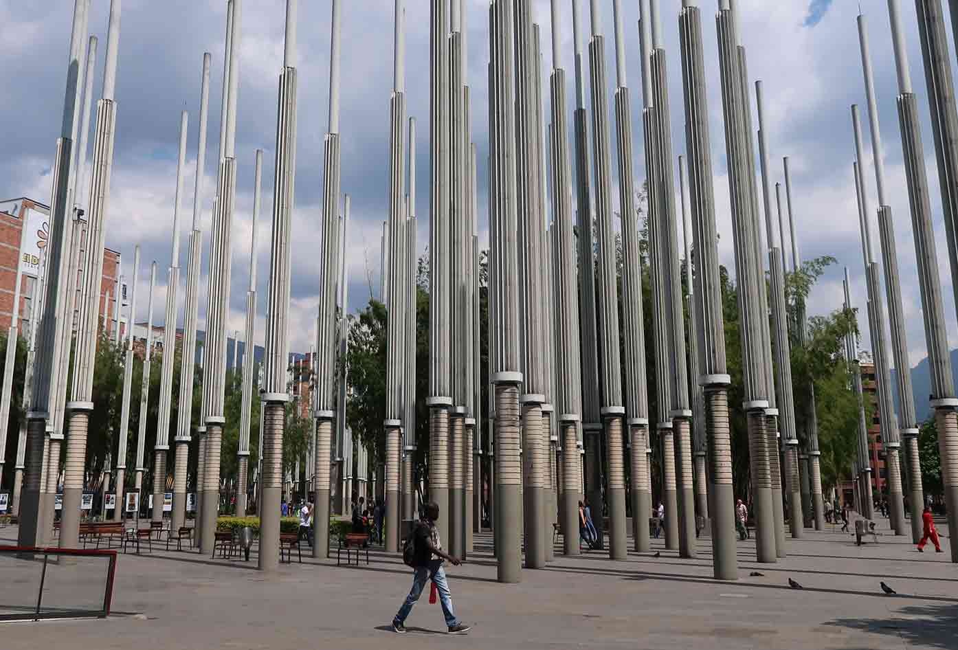 parque de las luces medellin