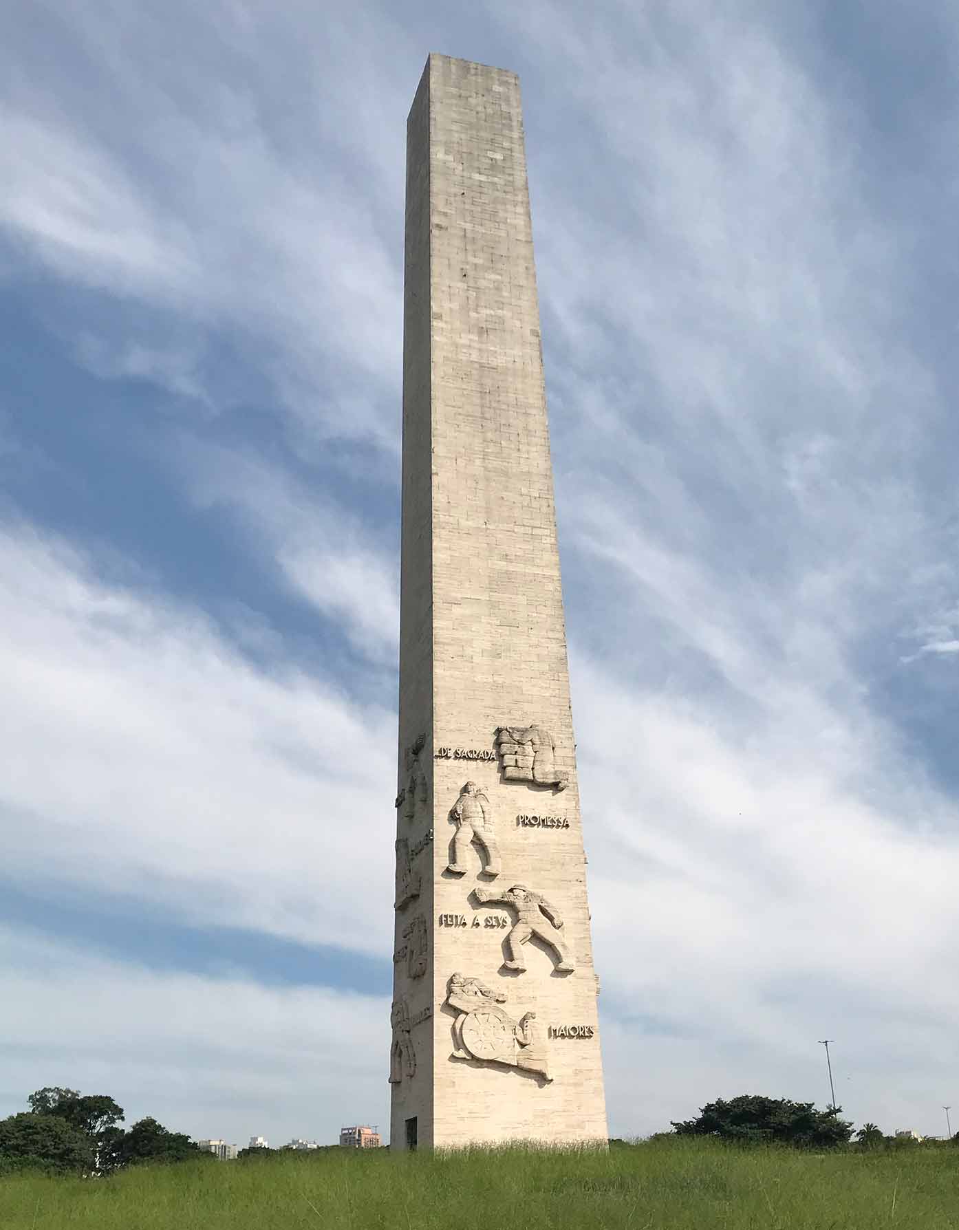 obelisk monument