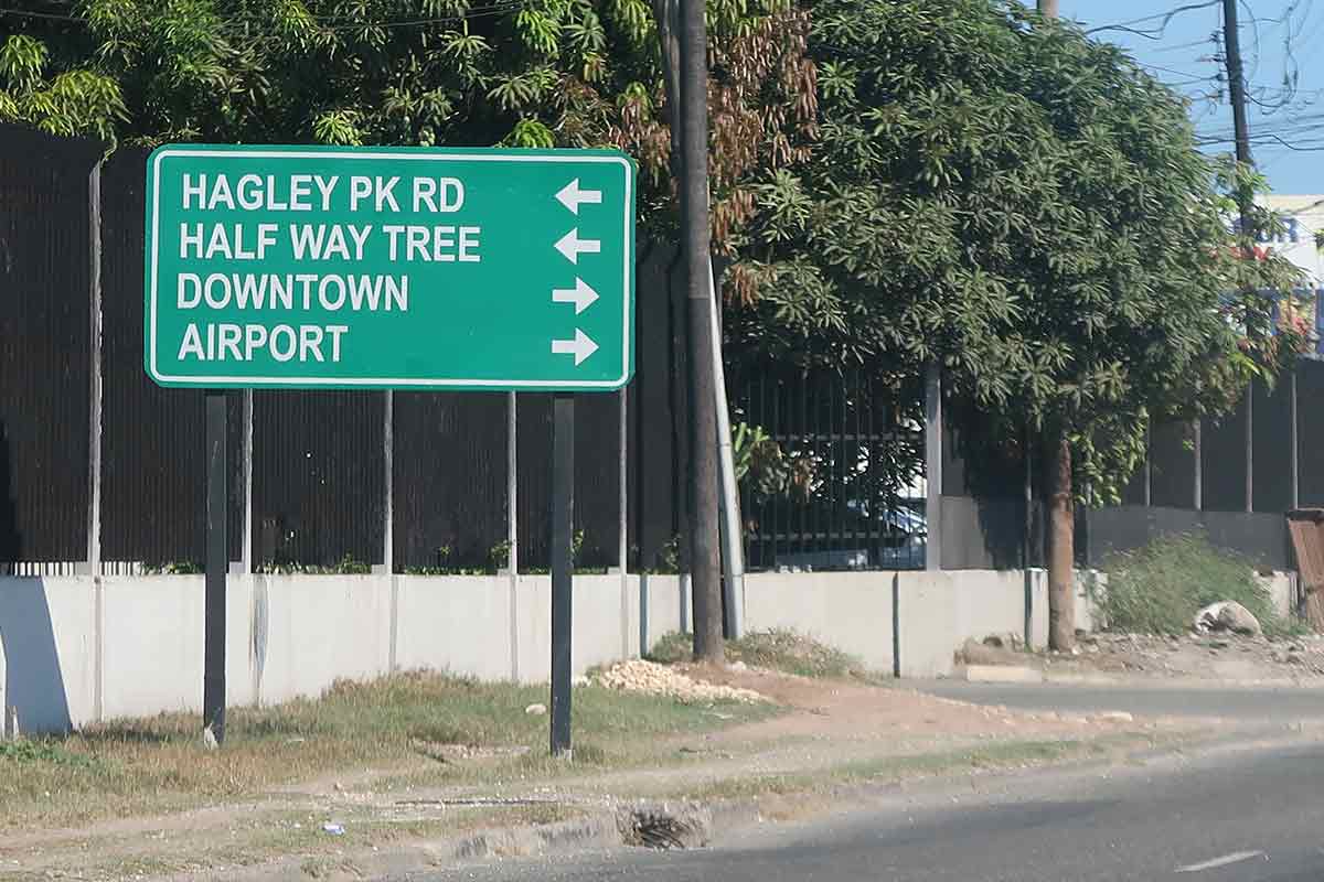 arrivée à Kingston en Jamaïque