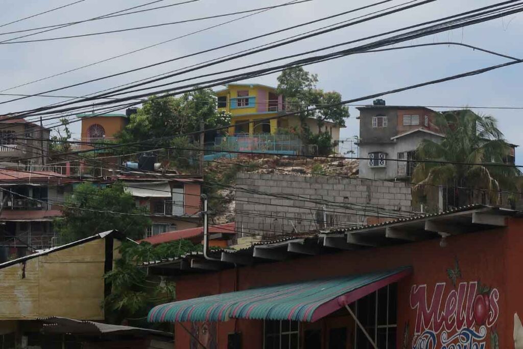 Top 10 Most dangerous places in Jamaica? Safety Advice (2024)