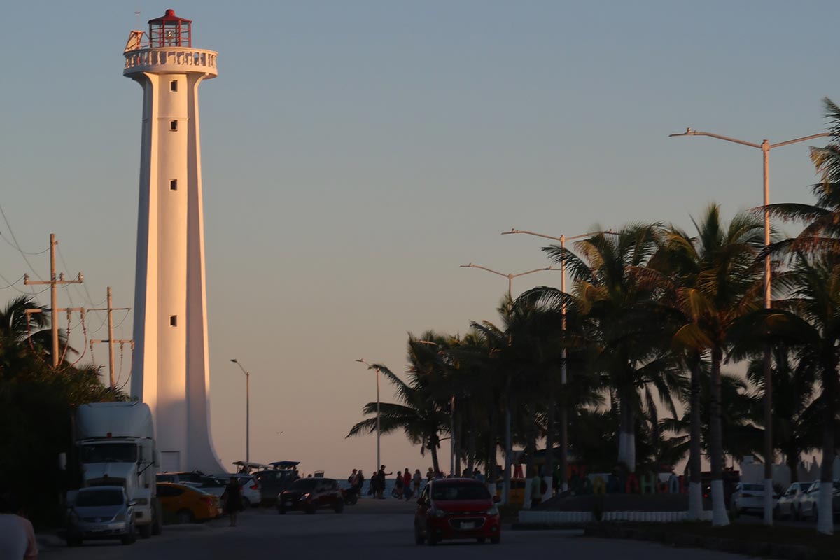 costa maya safety at night