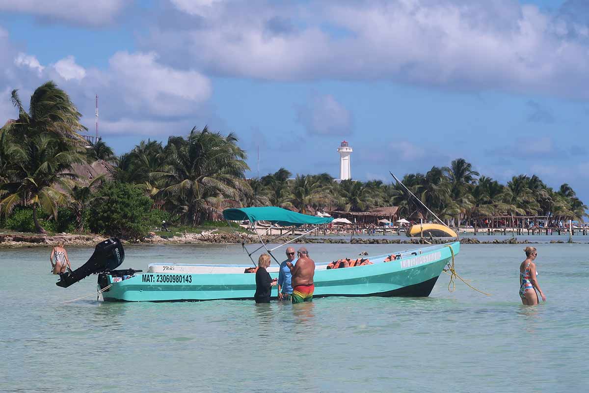 is costa maya safe
