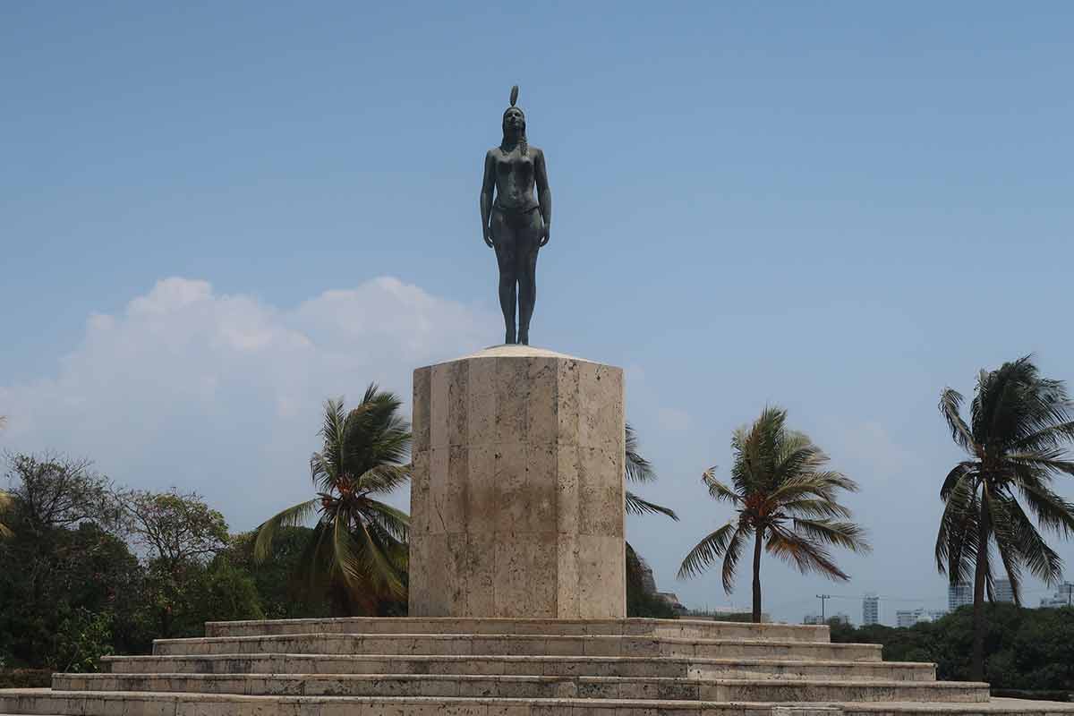 india catalina statue