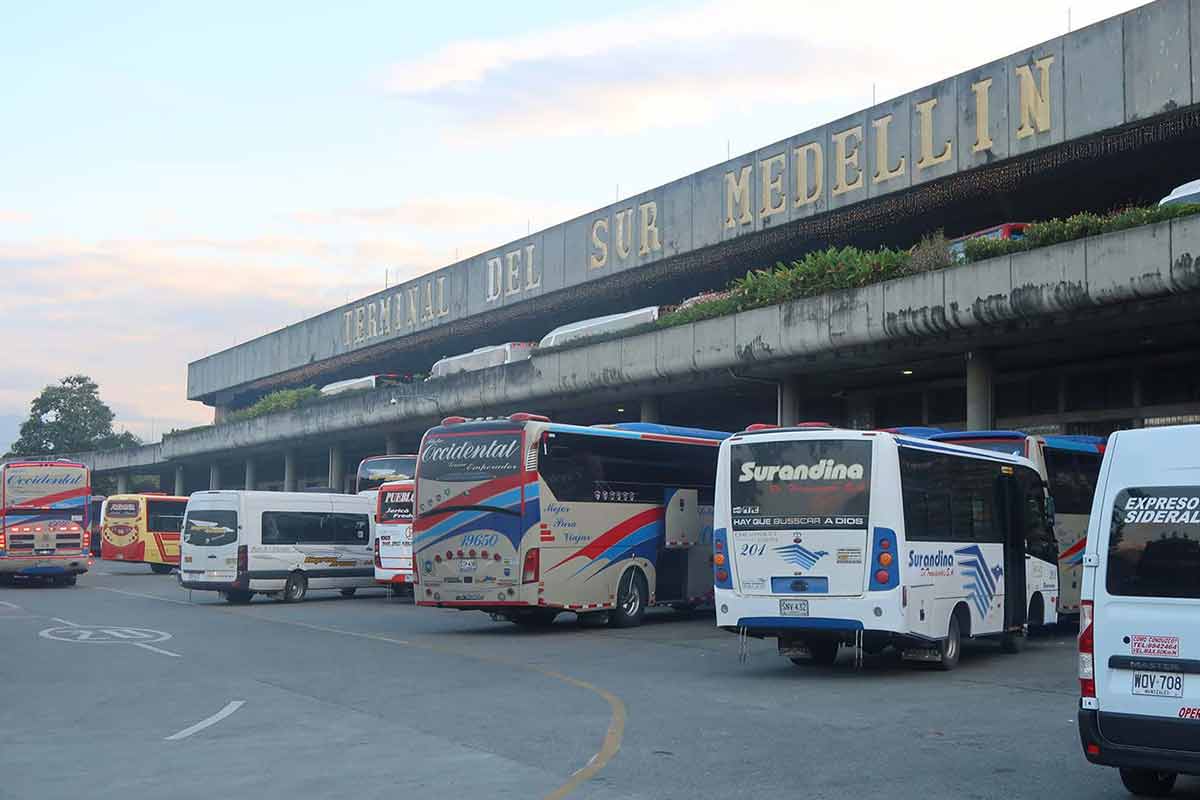 medellin south bus terminal