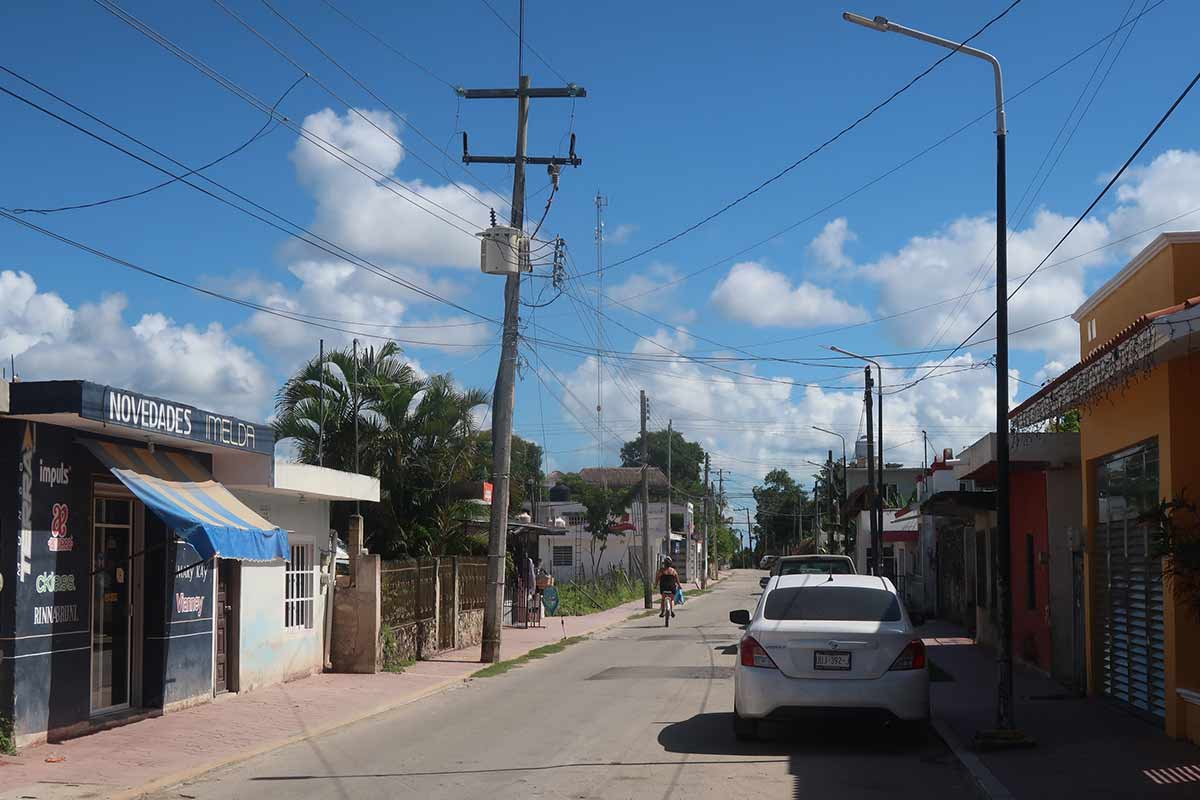 bacalar streets mexico